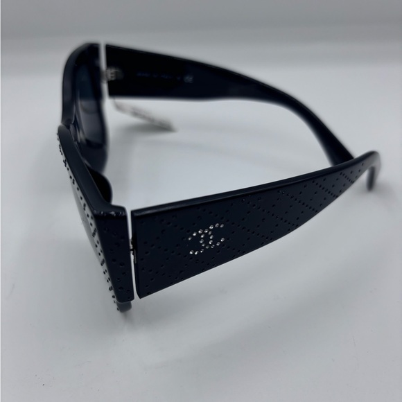 Chanel Sunglasses - NWT - Picture 10 of 10